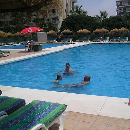 Studio In Hercules With Pool And Sea View Benalmadena Luaran gambar